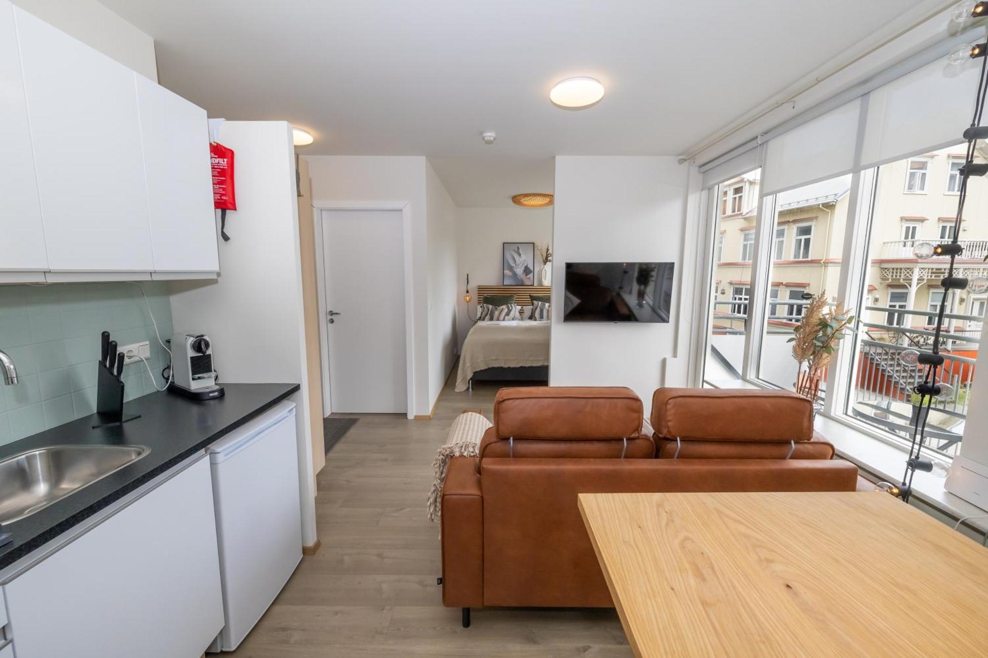 Charming Deluxe Apartment アークレイリ 部屋 写真