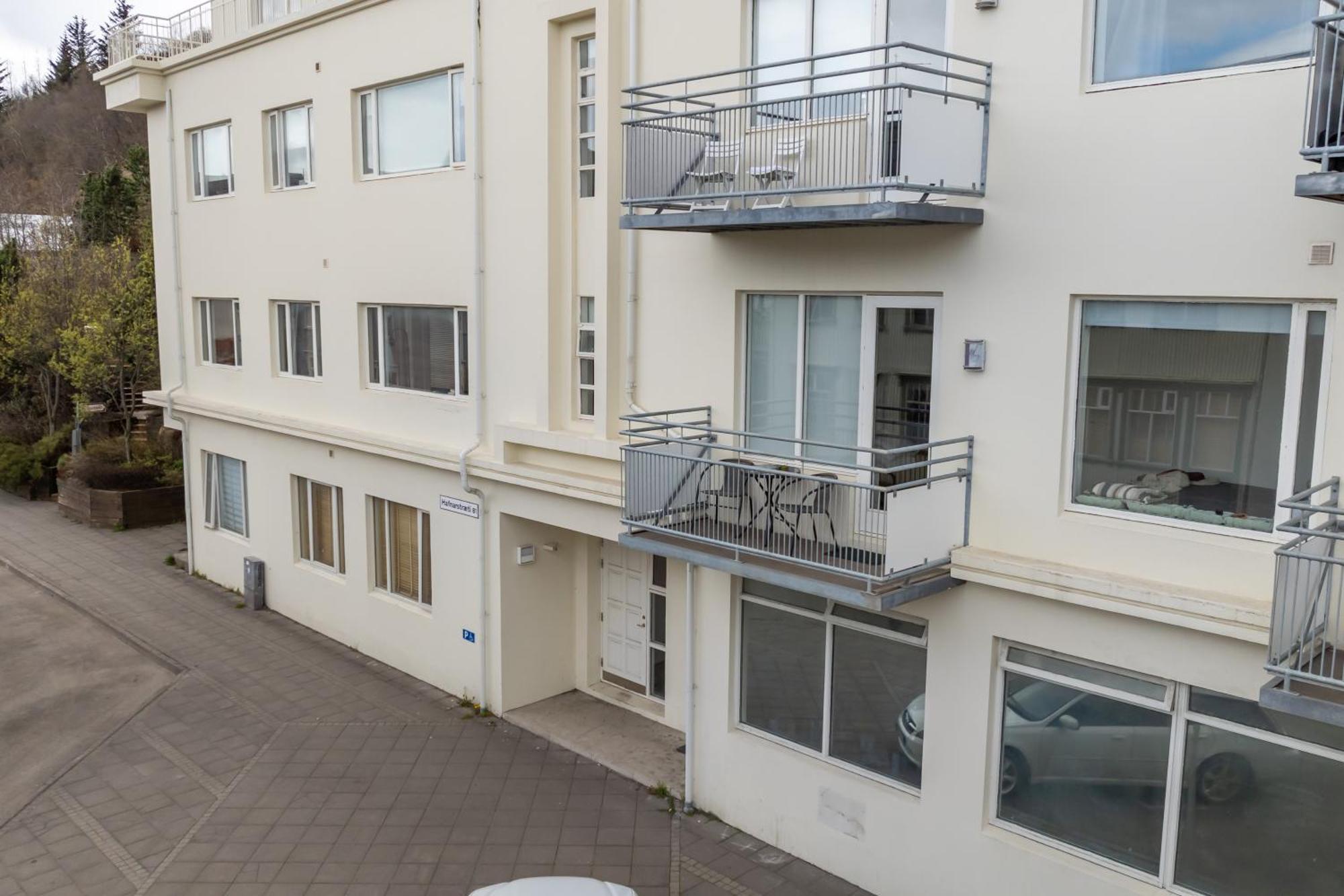 Charming Deluxe Apartment アークレイリ 部屋 写真
